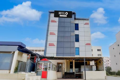 Tirupati Hotel | Super Collection O Tirupati Central Junction Formerly Hotel Adith Grand