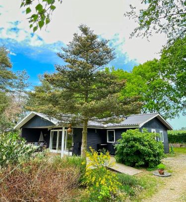 Skødshoved Strand House | Super Cozy And Child-Friendly House Close To The Water