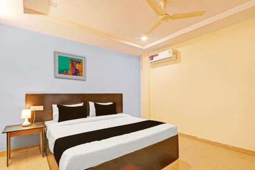 Hyderabad Hotel | Super Hotel O M&N Grand
