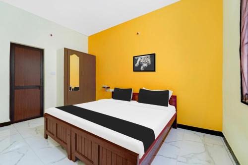 Madurai Hotel | Super Hotel O Madurai Near Bus Stand