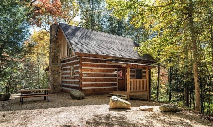 Pittman Center Cabin | Super Private/Near National Park