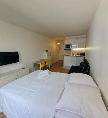 Gambetta Apartment | Super studio Paris La Défense