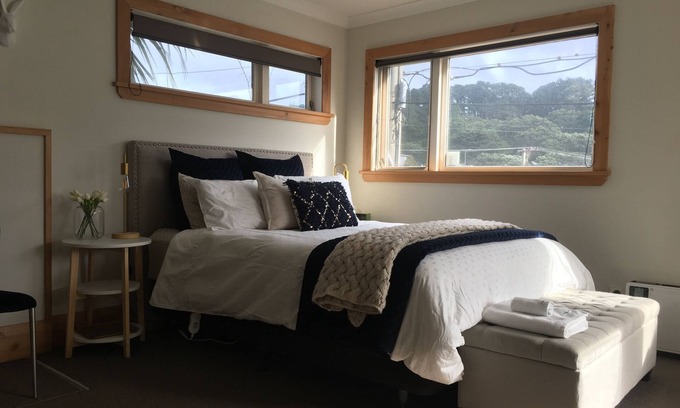 Kilbirnie Apartment | Super stylish Studio