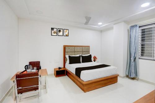 Warangal Hotel | Super Townhouse Oak Public Garden Hanamkonda Formerly Vishnu Grand