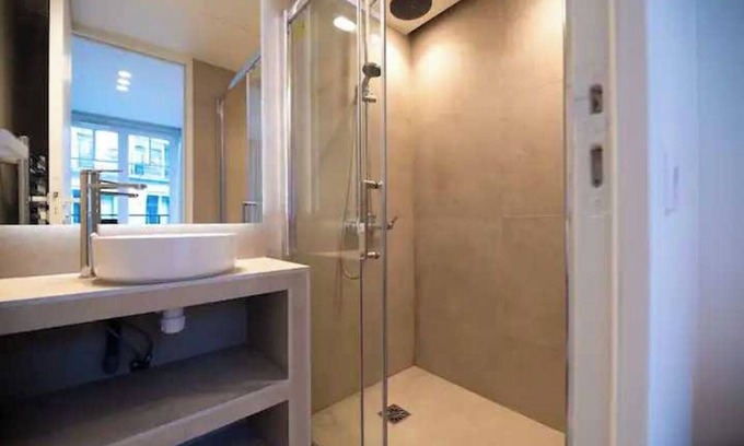 8th Arrondissement Apartment | Superb Appt with AC - 2BD/6P - Madeleine/Opera