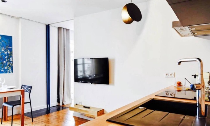 Carmes Apartment | Superb architect-designed apartment on Place du Capitole Breathtaking rooftop views
