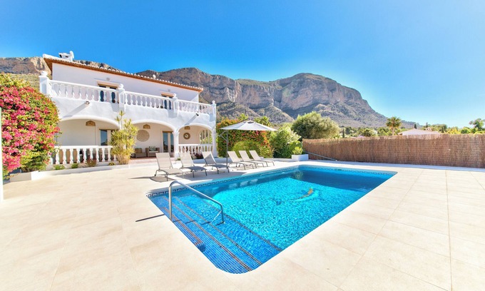 Ermita Villa | Superb family villa for up to 8 guests with huge terrace and valley views