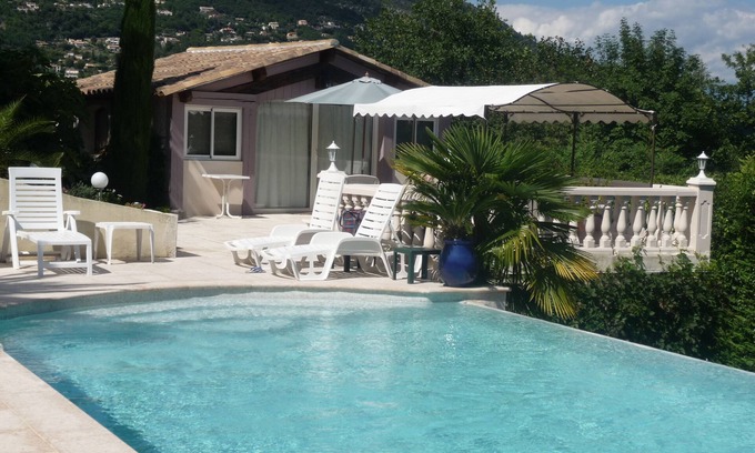 La Gaude Apartment | Superb studio with terrace and pool
