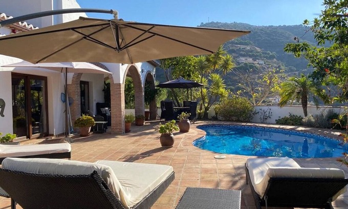 Arenas Villa | Superb villa in a beautiful location