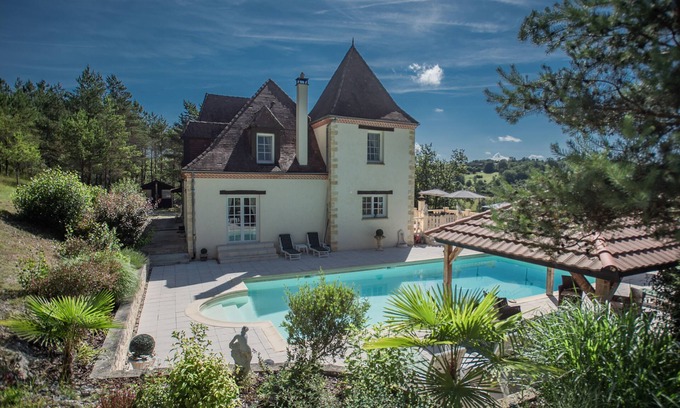 Monplaisant House | Superb villa with a private pool for max 15 pers