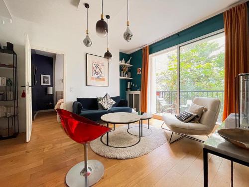Quartier des Grandes-Carrieres Apartment | Superbe Appartement côté Jardin
