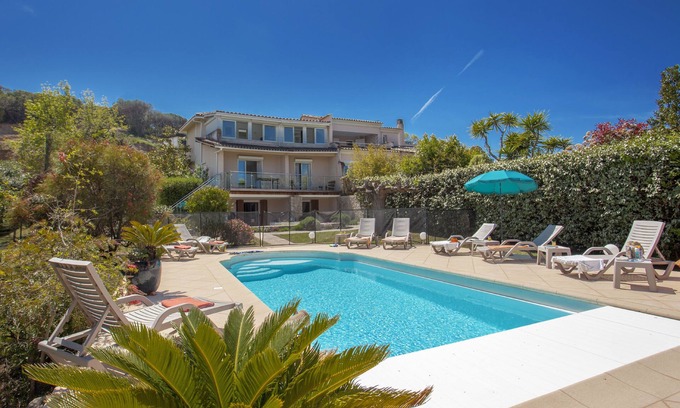 Porticcio House | Superbe Villa Accés Privé Plage/Piscine Chaufée
