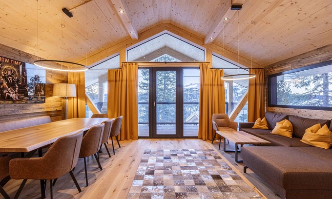 Turracher Hohe Ski Chalet | Superior Chalet # 4 with Sauna & Hot Tub