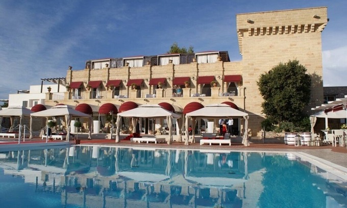 Santa Maria di Leuca Apartment | Superior apartment with view and garden