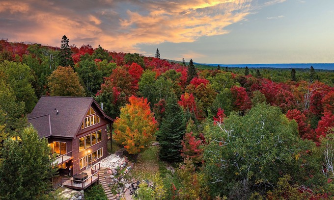 Lutsen House | SuperiorViews+Sauna+8 Beds+GameRM