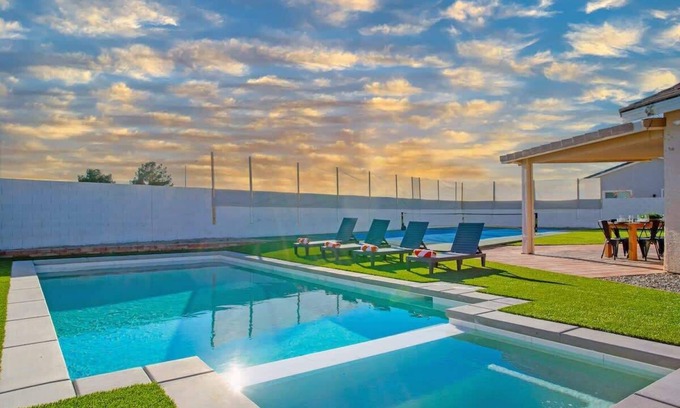 North Las Vegas House | Supreme 5BDR Oasis w/Pool,Pickle Ball,Golf & More!
