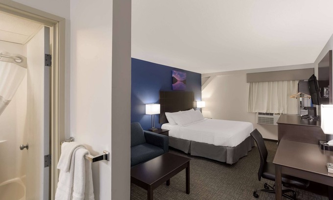 Presque Isle Hotel | SureStay Hotel by Best Western Presque Isle