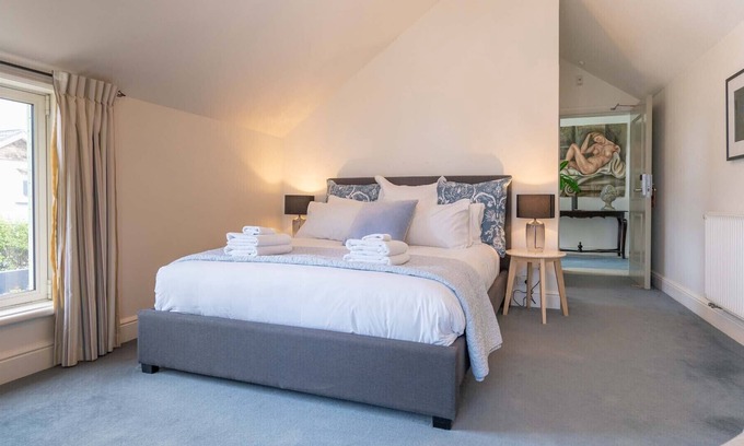 Christchurch Apartment | SurfBreak1