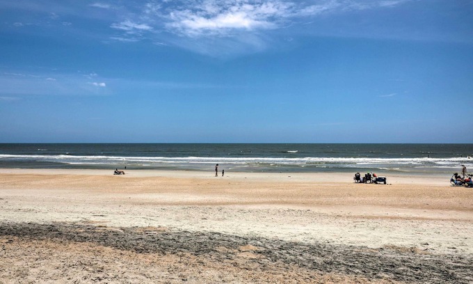 Vilano Beach Cottage | Surfside Oceanfront Cottage w/Beach Access!