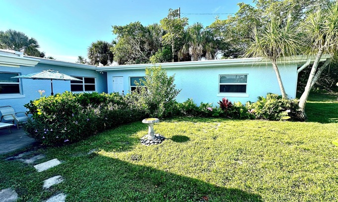 Fort Pierce Apartment | Susannah Riverside Apartment - Tranquil getaway for 2