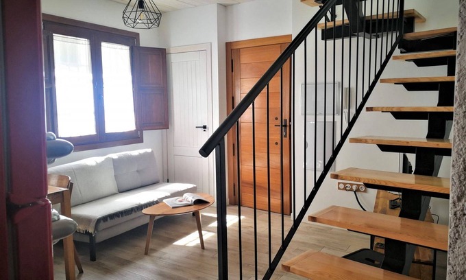 San Ildefonso Apartment | Swallows House