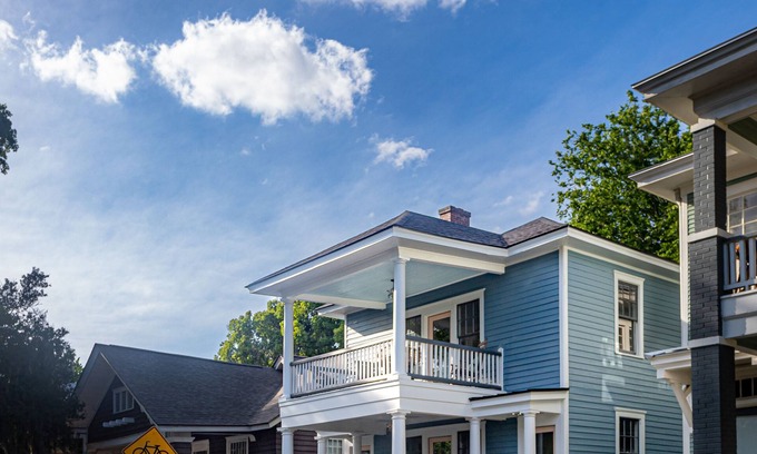 Thomas Square House | Sweet 3BR Southern Charm