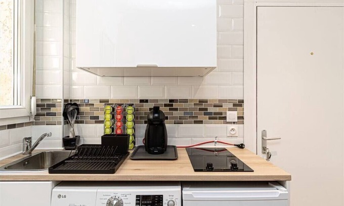 Les Iles Apartment | Sweet Apartment Heart Metz close Cathedral /1BR