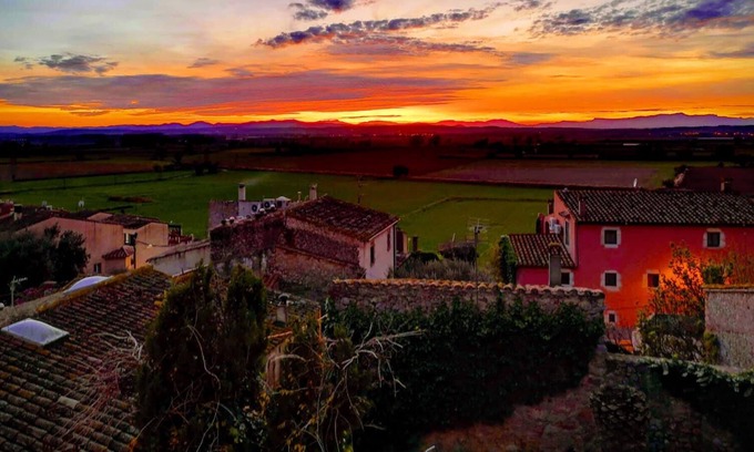 Bellcaire d'Emporda House | Sweet Bellcaire, views to fall in love with.