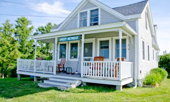 Block Island House | Sweet Block Island Retreat with Pond & Harbor Views