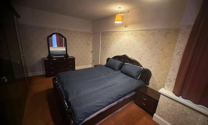 Waltham Forest Apartment | Sweet dream 1