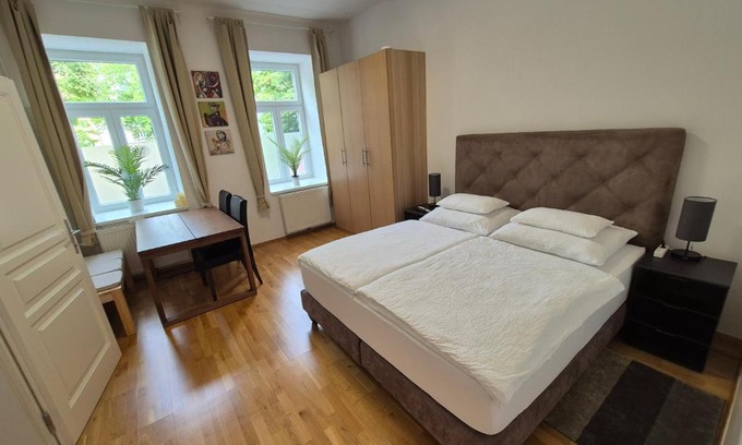 Favoriten Apartment | Sweet Dreams