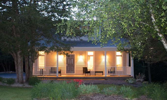 The Galena Territory House | Sweet Escape- Hot Tub, Pool Table & Fire Pit Table in the Galena Territory