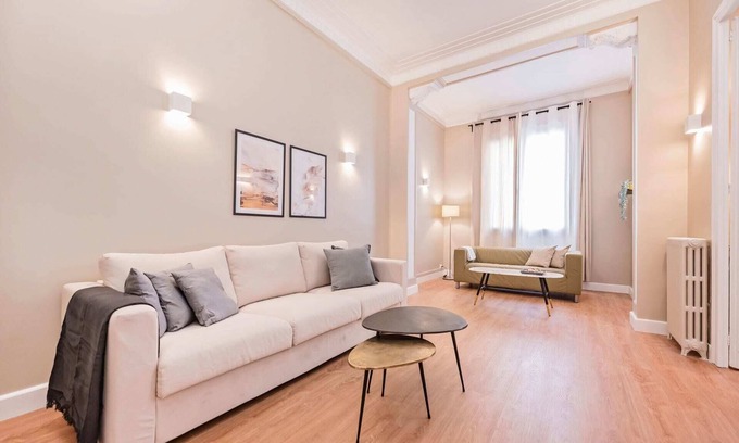 Sant Antoni Apartment | Sweett | Sepulveda 2C