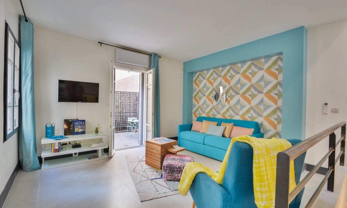 Montmartre Apartment | Sweett | Tardieu III