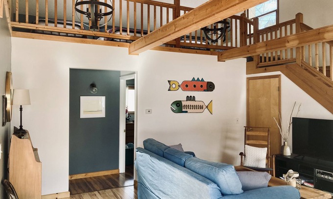 Ludington House | Sweetwater Bunkhouse Ludington