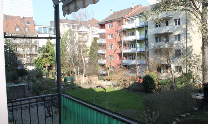 Breite House | Swiss Star Eptingerstrasse