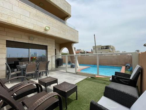 Nahariya Apartment | Sycamore on the beach