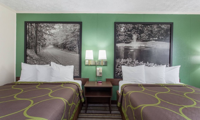 East Syracuse Hotel | Syracuse Inn