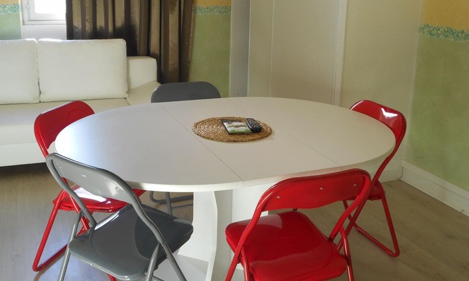 Azay-le-Rideau Apartment | T2 Apartment - Heart of city - Azay le Rideau
