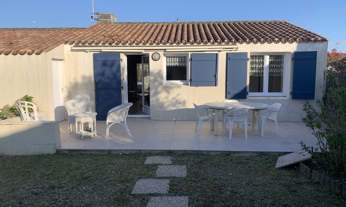 Chateau-d'Olonne House | T3 House with Garden and Terrace - 4 People