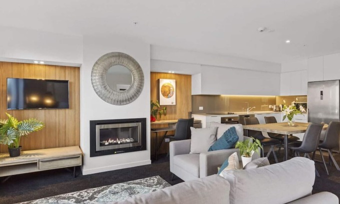 Arthur's Point Apartment | Taha Apartment @ the base of Coronet Peak