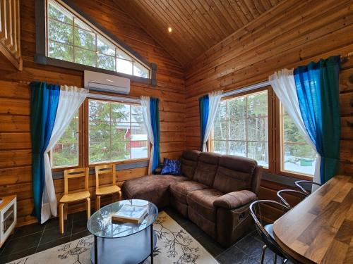 Tahkovuori Ski Chalet | Tahko Villa Vaarna