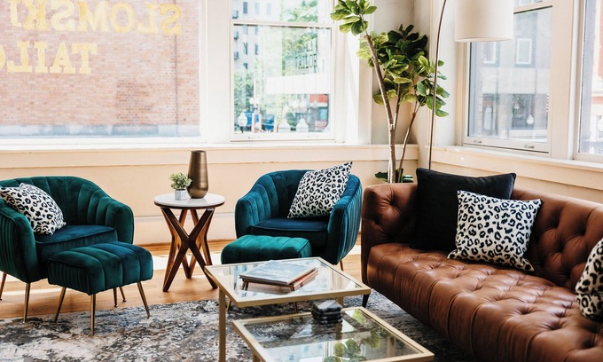 Downtown Knoxville Apartment | Tailor Loft Urban Apartment | Best Downtown Views