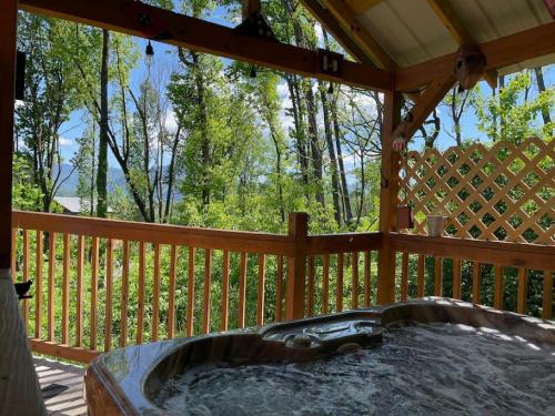 Chalet Village North House | Take it Easy with hot tub and community pool