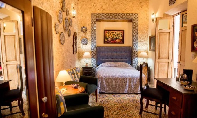Barrio de Santiago House | Talavera Room, Lotto House