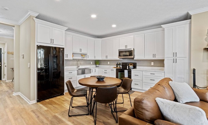 Salem Condo | Tall Ship 240 Summary
