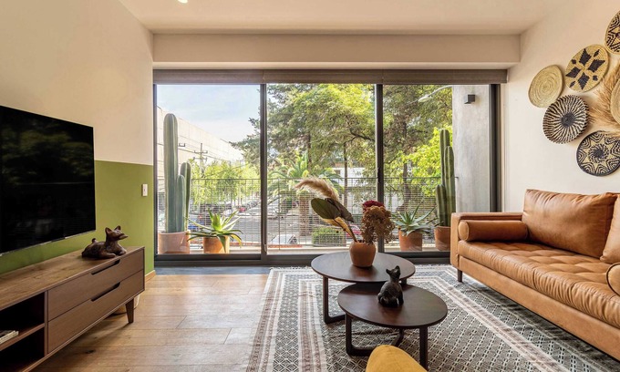 Hipodromo Condesa Apartment | Taman by Kukun Summar