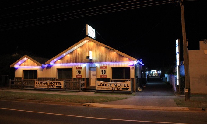 South Tamworth Hotel | Tamworth Lodge Motel