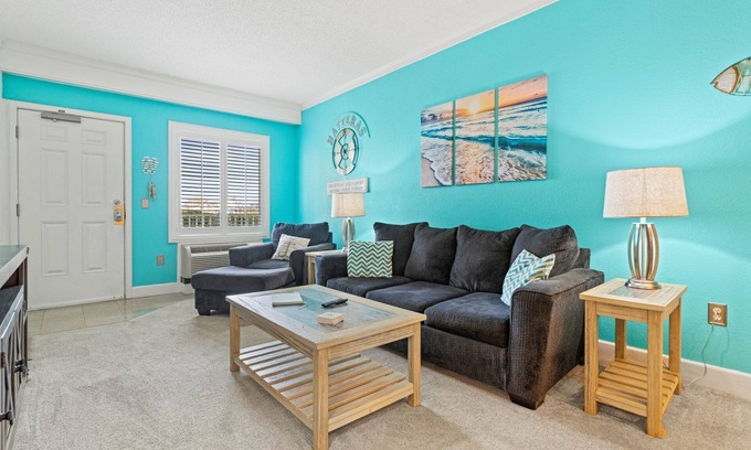 Hatteras Island Apartment | Tank Tops & Flip Flops 112 at the Villas of Hatteras Landing 1 Bedroom Near-Beach Condos with Pool Access!