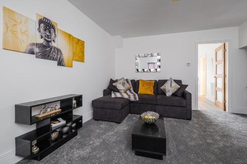 Freckleton Apartment | Tannery House - 3 Bedrooms, Parking, Wi-Fi, Garden
